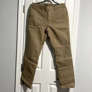 NWT, Eddie Bauer fully lined, red plaid flannel khaki pants!🥾